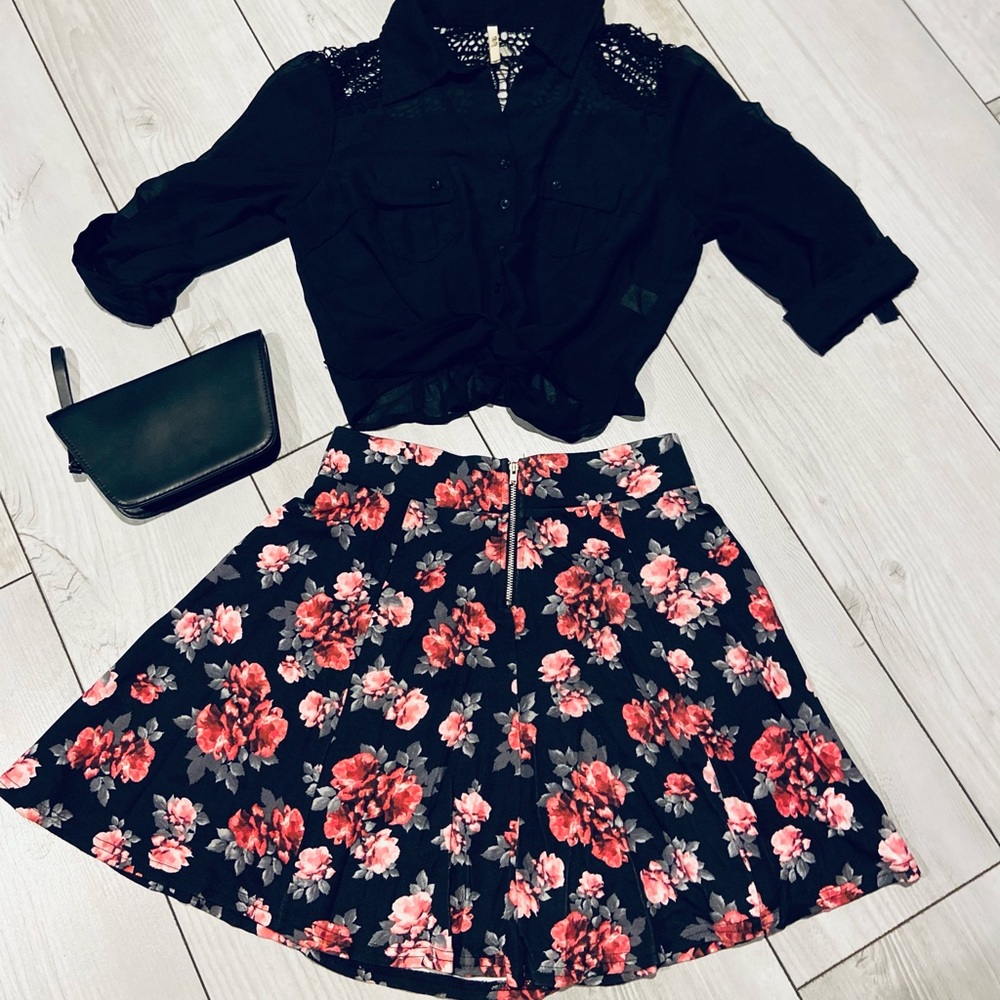 🌹 Floral Midi Skirt